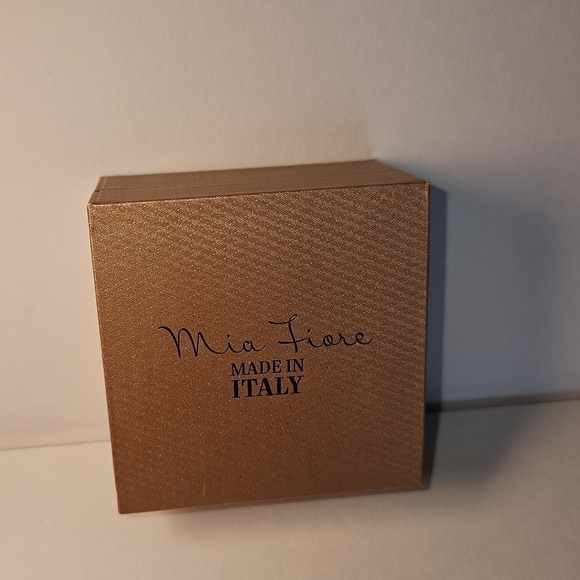 Sterling Silver Huggie earrings - Picture 4 of 5